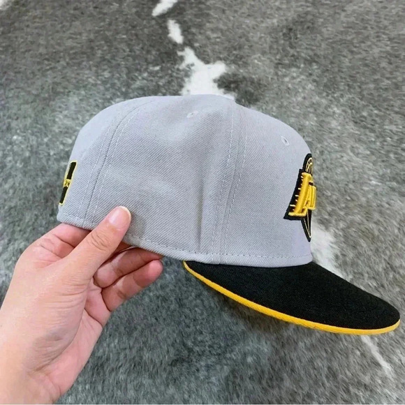 New Era Hardwood Classics Lakers Hat - Picture 6 of 11